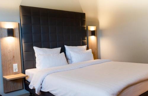Ramstein-Miesenbach Hotel | Family-Friendly Stay at Hotel Circle Inn - 4 Star Rating