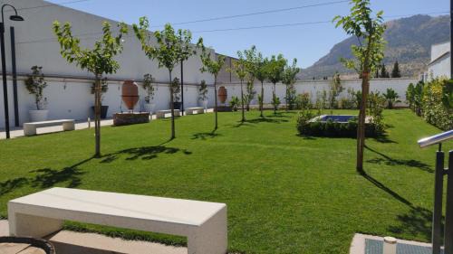 Jodar Hotel | Charming Hotel Ciudad de Jódar with Oceanfront Amenities