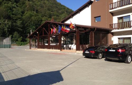 Brezoi Hotel | Guest Rated 8.7: Oceanfront Hotel with Private Beach