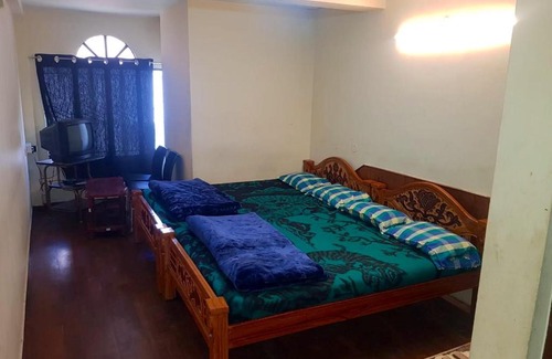 Kodaikanal Bed & Breakfast | Budget-Friendly Hotel Classic with Breakfast and Great Reviews