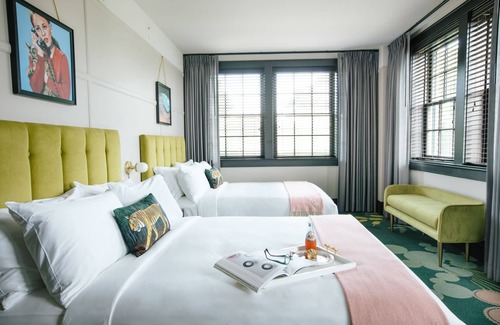 Poncey-Highland Hotel | Hotel Clermont: 4-Star Stay with Family-Friendly Amenities