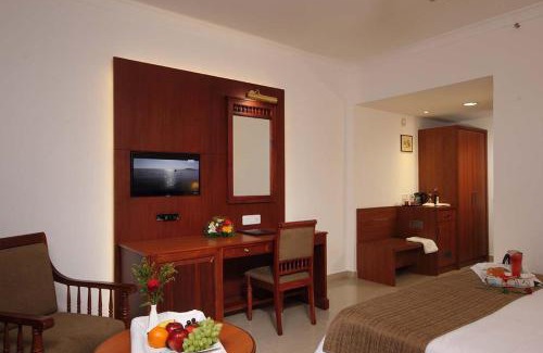 Kothamangalam Hotel | Experience Comfort at Hotel CLOUD 9 with Family-Friendly Amenities