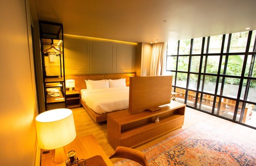 Financial District Hotel | Relaxing Hotel Coco: 4-Star Stay with Spa & Breakfast
