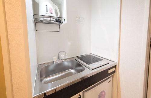 Uehonmachi Hotel | Cozy HOTEL CoCoDe plus: Family-Friendly with Breakfast Included