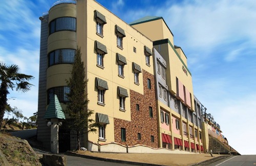Midori Ward Hotel | Eco-Friendly Hotel Com - Adults Only with Breakfast Included