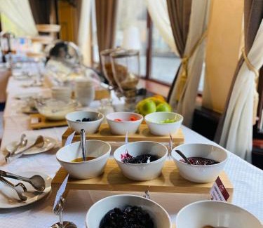 Vratsa Hotel | Cozy Hotel Complex Chayka: Pet Friendly & Family Ready