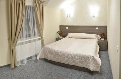 Slavske Hotel | Experience Comfort at Hotel Complex Dvir Kniazhoiy Korony