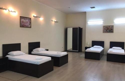 Svyatoshyns'kyi District Hotel | Budget-Friendly Hotel Complex Verhovina with Family Amenities