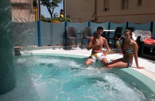 Cattolica Hotel | Hotel Consul: Family-Friendly Stay with Pool & Amenities