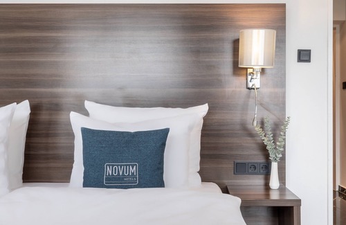 Gutleutviertel Hotel | Accessible Hotel Continental Frankfurt with Breakfast Included