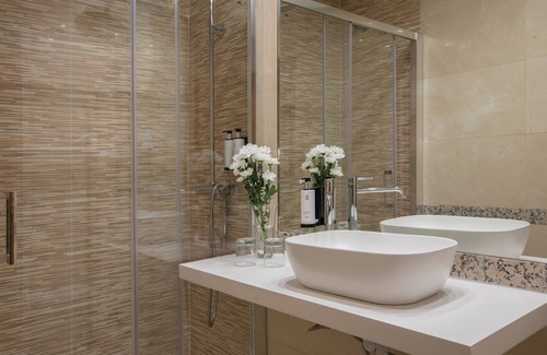 Burgos Hotel | Relax at Hotel Corona De Castilla Burgos with Spa & Dining