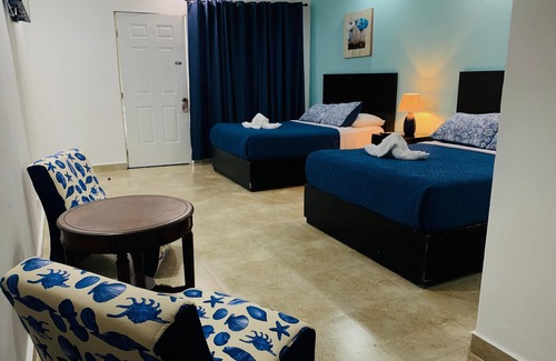 Las Lajas Hotel | Relax at Hotel Coronado Inn with Ocean Views & Spa Access