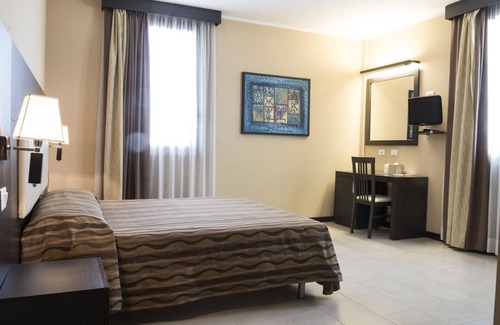 Cavriago Hotel | Discover Comfort at Hotel Corte Business with Spa & Breakfast