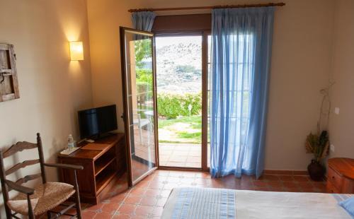 Alcaucin Hotel | Unforgettable Stays at Hotel Cortijo de Salia