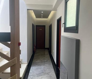 Ptolemaida Hotel | Budget-Friendly Hotel Costis: Family and Pet Welcoming Stay