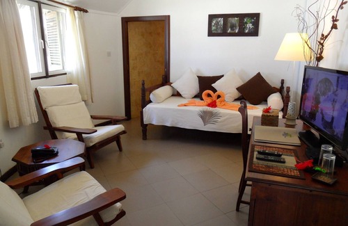 Praslin Island Resort | Discover Hotel Cote d'Or Lodge: A 4-Star Family Retreat