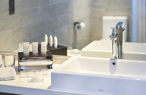 Kwai Chung Hotel | Hotel COZi · Oasis