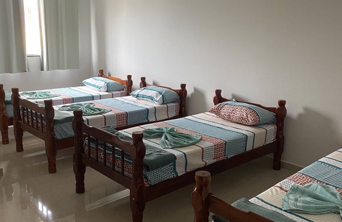 Cristalina Hotel | Discover Hotel Cristalina: Family-Friendly with Breakfast Included