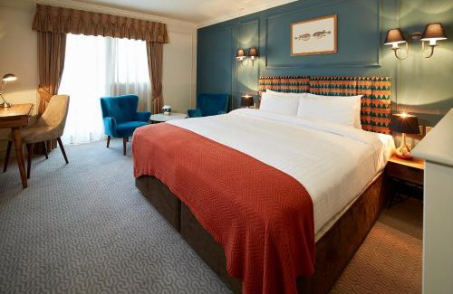 Stevenage Hotel | Discover Hotel Cromwell Stevenage: Pet Friendly & Cozy Stay