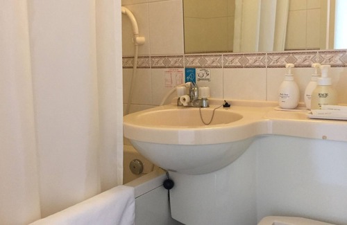 Toyokawa Hotel | Comfortable Stay at Hotel Crown Hills Toyokawa with Breakfast