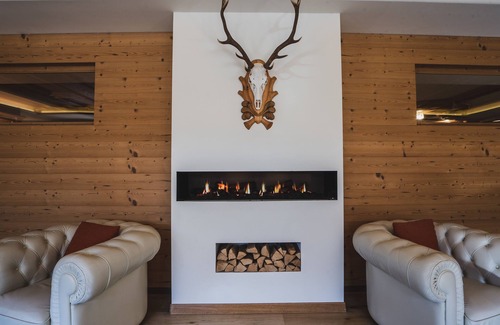 Madonna di Campiglio Hotel | Relax at Hotel Crozzon: Spa, Pool & Guest Rated 9.8