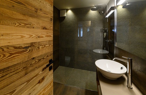 Madonna di Campiglio Hotel | Relax at Hotel Crozzon: Spa, Pool & Guest Rated 9.8
