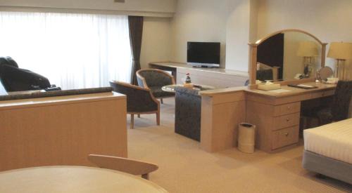Karuizawa Hotel | Explore Hotel Cypress Karuizawa: Family-Friendly Retreat