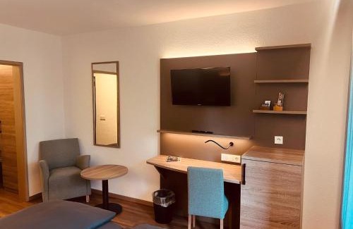 Mitte Hotel | Comfortable Stay at Hotel Dülmener Hof with Hot Tub & Dining
