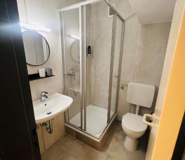 Mitte Hotel | Comfortable Stay at Hotel Dülmener Hof with Hot Tub & Dining