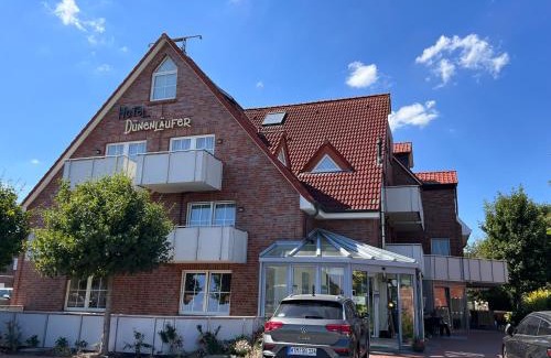 Carolinensiel Hotel | Exceptional Hotel Dünener Läufer: Pet-Friendly Retreat in Carolinensiel