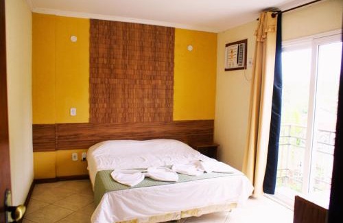 Miguel Pereira Hotel | Explore Hotel da Montanha: Pet-Friendly with Pool & Hot Tub