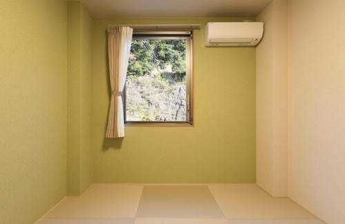 Tsushima Hotel | Comfortable Stay at Hotel Daemado Hitakatsu with Breakfast