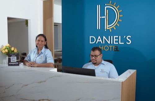 Barrancas Hotel | Discover Comfort at Hotel Daniels: Pet-Friendly & Breakfast