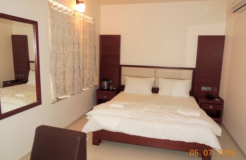 Visnagar Hotel | Discover Comfort at Hotel Darshan with Family-Friendly Amenities