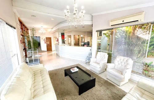 Sapiranga Hotel | Discover Hotel das Rosas: Pet-Friendly with Ocean Views