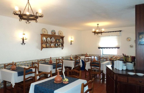 Monfortinho Hotel | Inviting Stay at Hotel Das Termas with Family-Friendly Amenities