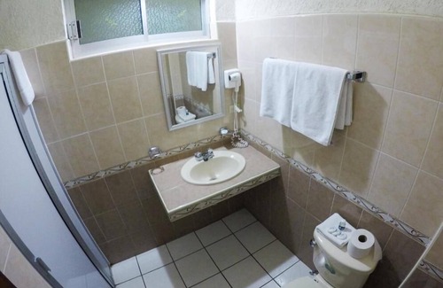 Guamuchil Hotel | Outstanding Hotel Davimar: Spa & Restaurant Amenities Await