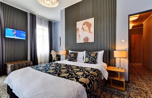 Marianske Lazne Hotel | Hotel DaVinci: Ideal Stay with Pool, Spa & Breakfast