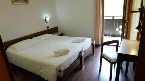Forni di Sopra Hotel | Pet-Friendly Hotel Davost with Breakfast and Family Amenities