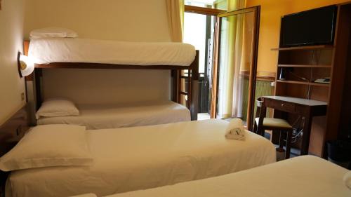 Forni di Sopra Hotel | Pet-Friendly Hotel Davost with Breakfast and Family Amenities
