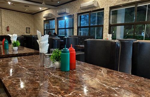 Varanasi Hotel | Budget-Friendly Comfort at Hotel Dawat with Family Amenities
