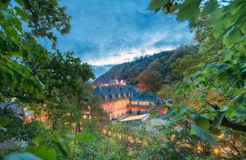 Bad Berneck im Fichtelgebirge Hotel | Relax at Hotel Hartl's Lindenmühle with Private Pool & Dining