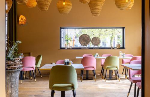 Overpelt Hotel | Comfortable Stay at Hotel De Boskar Pelt with Great Amenities
