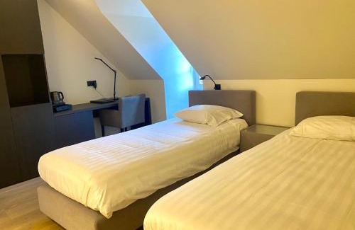 Hoogstraten Hotel | Welcoming Hotel De Jachthoorn: Top-Rated with Family Amenities