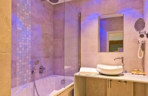 Grande-Riviere-Chateau Hotel | Relax at Hotel de l'Abbaye with Spa & Family-Friendly Perks