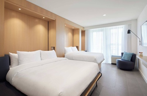 Plateau Mont Royal Hotel | Discover Comfort at Hotel de l'ITHQ: Rated 9.2/10
