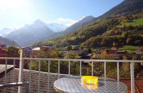 Orsieres Hotel | Pet-Friendly Getaway at Hotel de l'Union - 8.5/10 Rated
