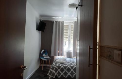 Modane Hotel | Budget-Friendly Hotel de la Gare with Family Amenities