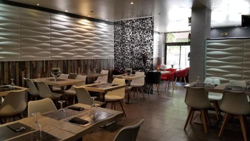 Modane Hotel | Budget-Friendly Hotel de la Gare with Family Amenities