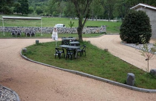 Goudet Hotel | Ocean View Retreat at Hotel De La Loire – Family Friendly